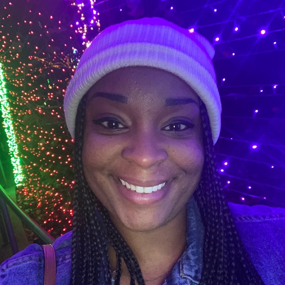 Meet your Posher, Jess - Picture 5 of 11